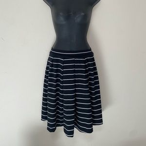 B&W Pleated Mid-length Skirt - S